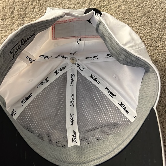 Titleist Hat - Picture 5 of 5